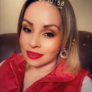 Meet your Posher, Mayra